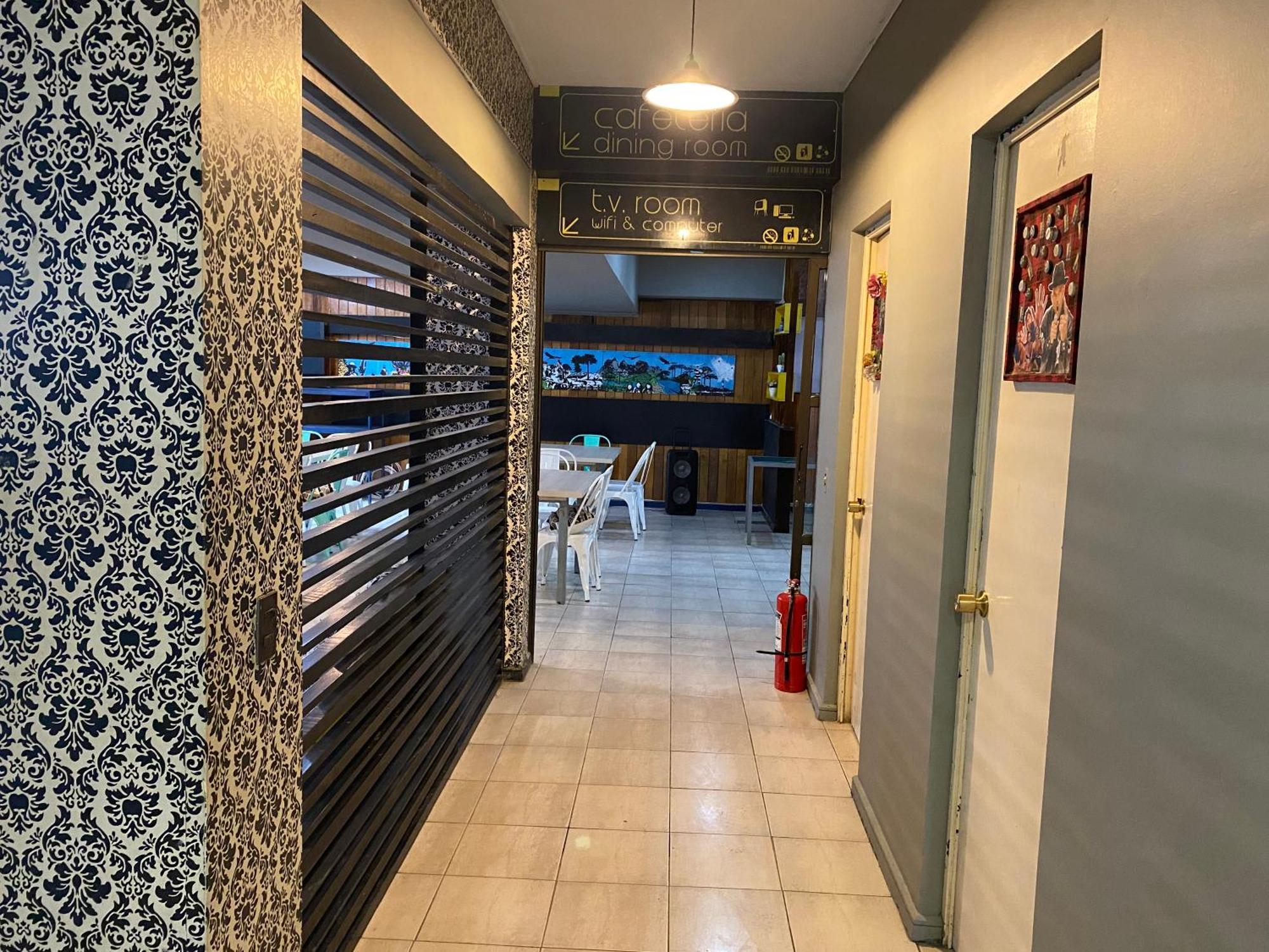 Hostel Cienfuegos サンティアゴ エクステリア 写真